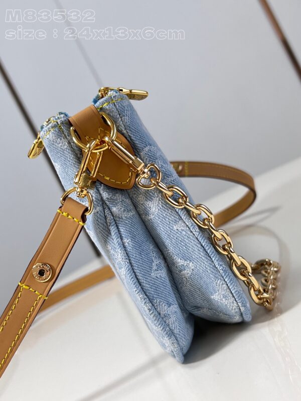 Louis Vuitton Liv Pochette