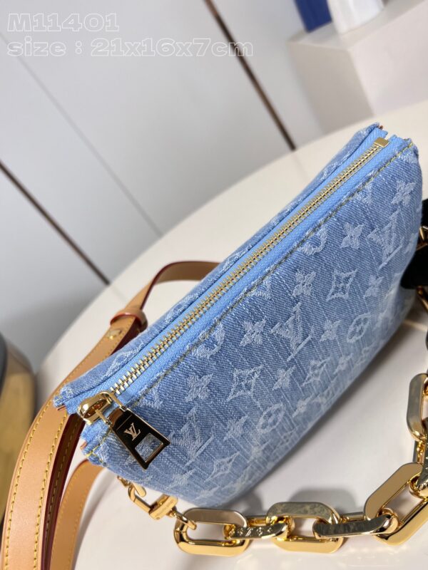 Louis Vuitton Coussin BB
