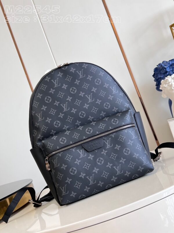 Louis Vuitton Discovery Backpack MM