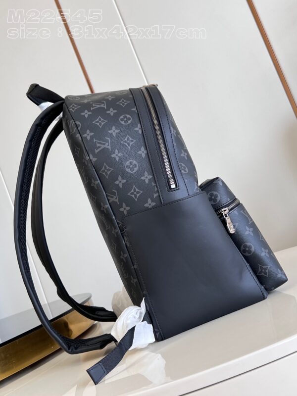Louis Vuitton Discovery Backpack MM