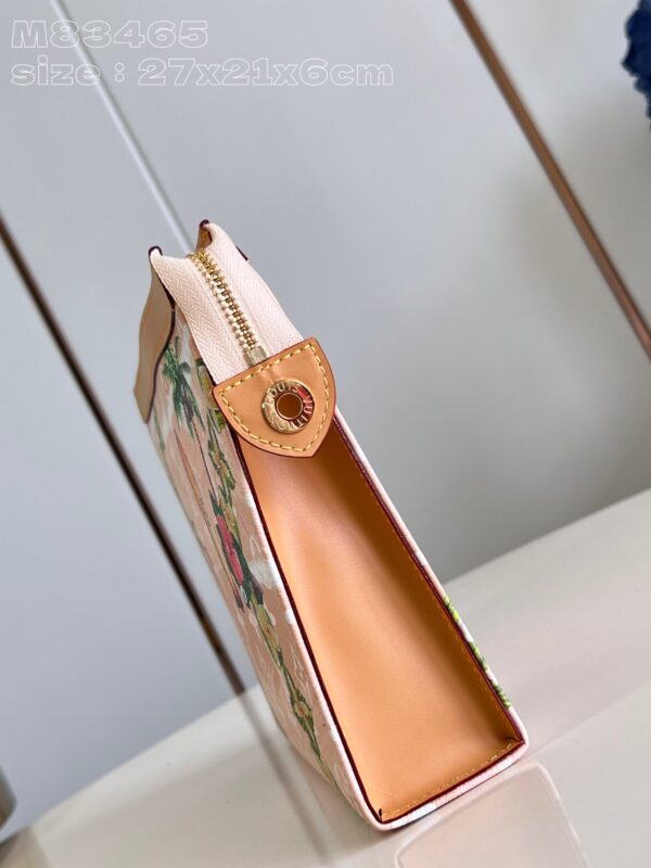 Louis Vuitton Pochette Voyage