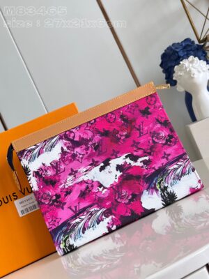 Louis Vuitton Pochette Voyage  Bag