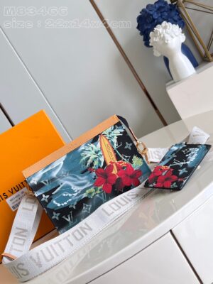 Louis Vuitton Gaston Wearable Wallet