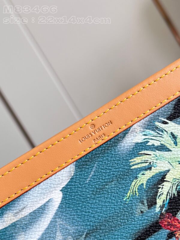 Louis Vuitton Gaston Wearable Wallet