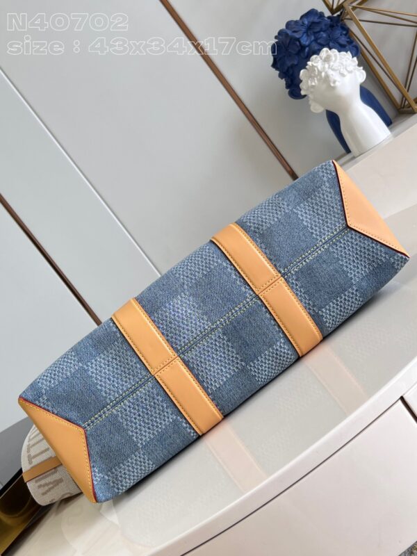 Louis Vuitton Weekend Tote