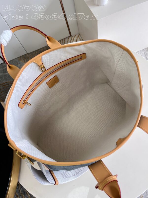 Louis Vuitton Weekend Tote