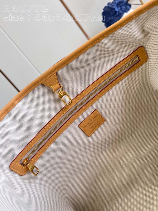 Louis Vuitton Weekend Tote