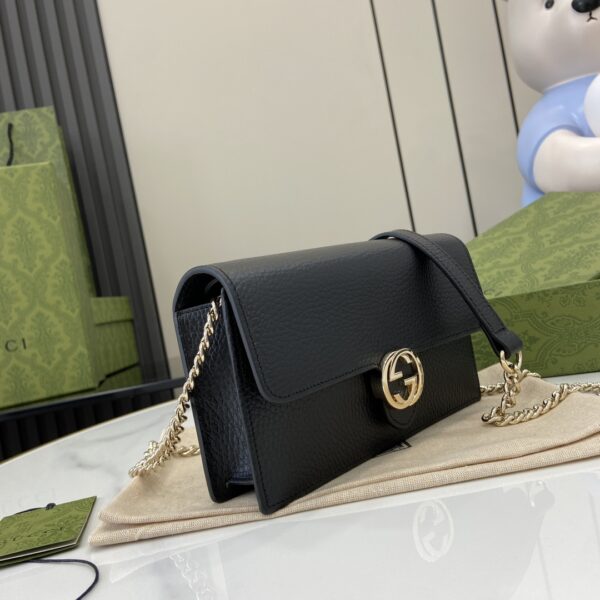 Gucci Interlocking G Chain Wallet