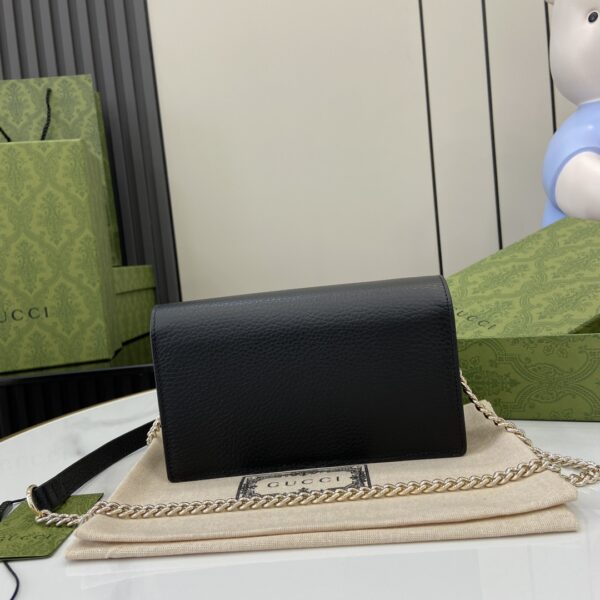 Gucci Interlocking G Chain Wallet