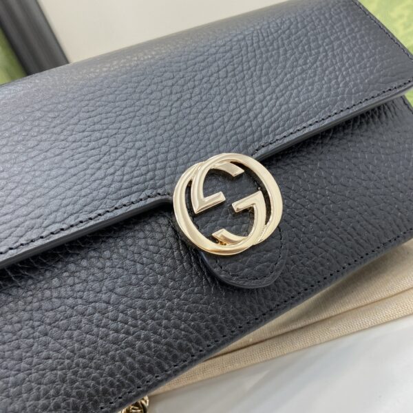 Gucci Interlocking G Chain Wallet