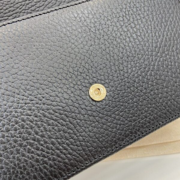 Gucci Interlocking G Chain Wallet
