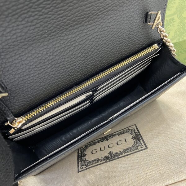 Gucci Interlocking G Chain Wallet
