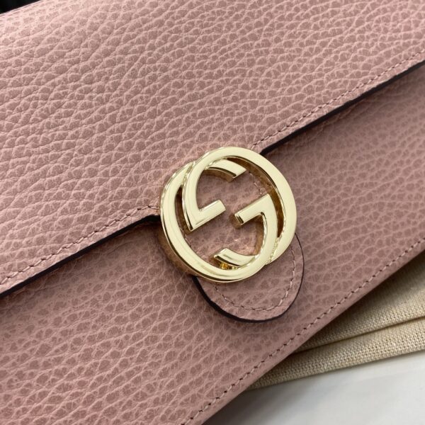 Gucci Interlocking G Chain Wallet