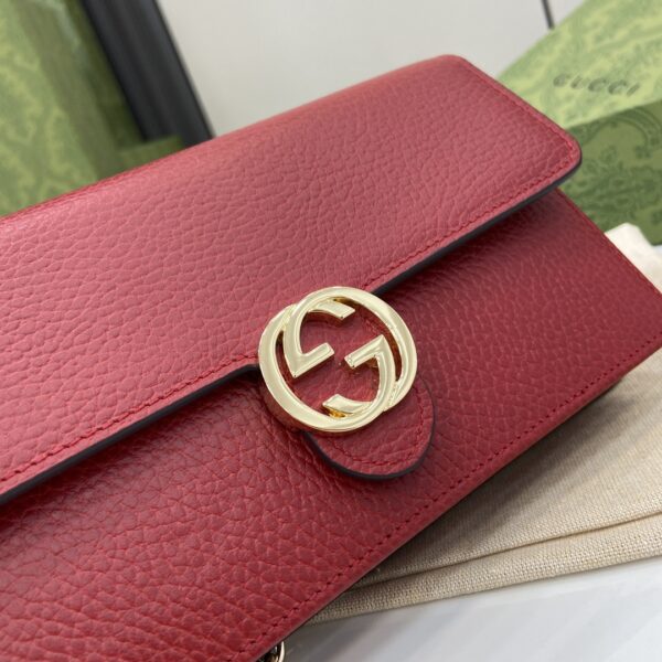 Gucci Interlocking G Chain Wallet