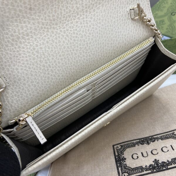 Gucci Interlocking G Chain Wallet