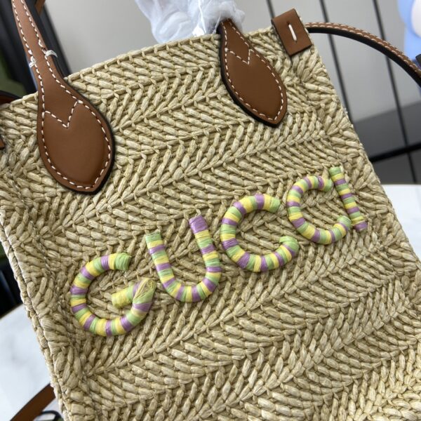 Gucci SUPER MINI STRAW-EFFECT BAG