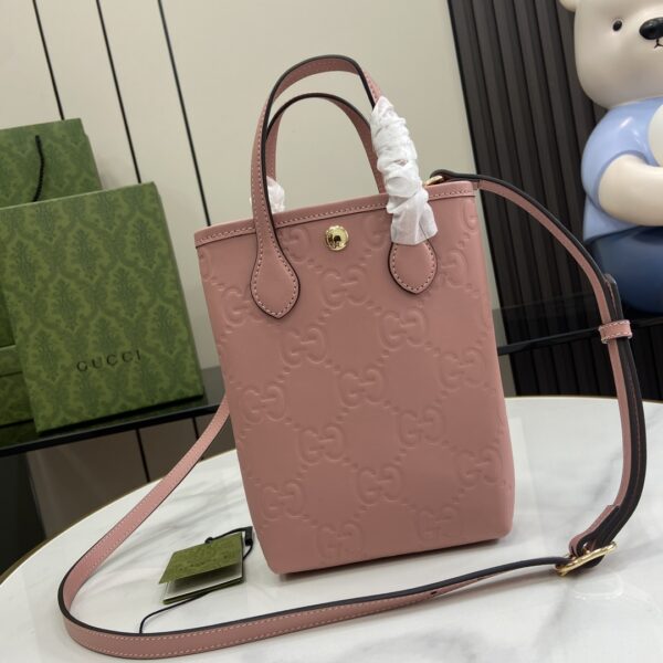 Gucci GG SUPER MINI BAG WITH STRAP