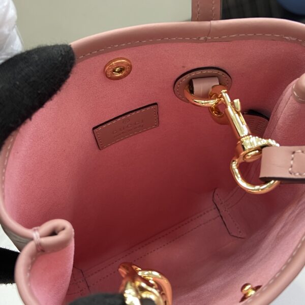 Gucci GG SUPER MINI BAG WITH STRAP