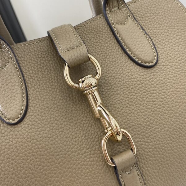 Gucci SMALL TOTE BAG WITH HOOK CLOSURE