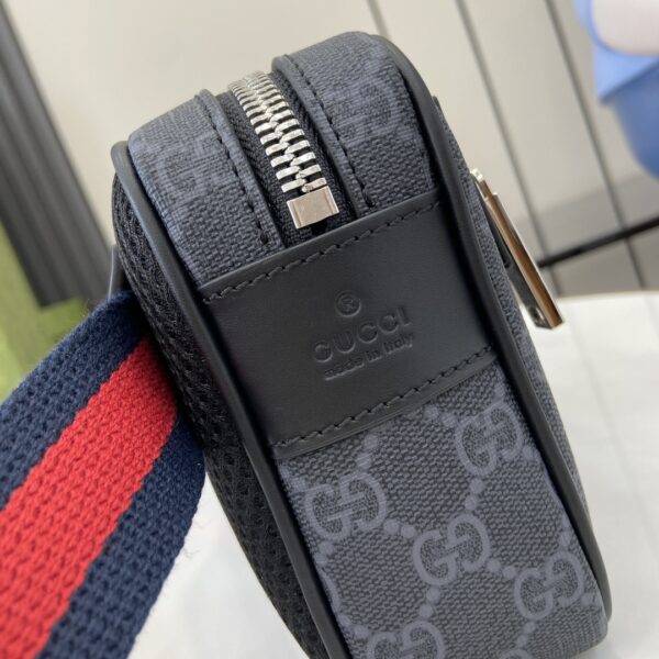 Gucci GG BELT BAG WITH ZIP POCKET
