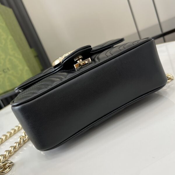 Gucci GG MARMONT MINI TOP HANDLE BAG