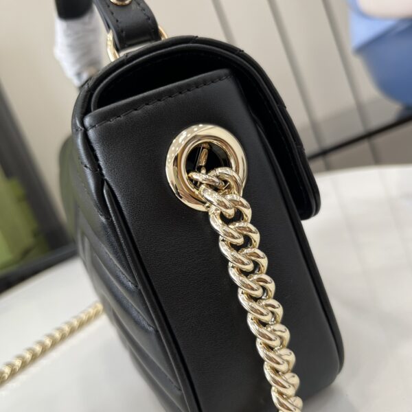 Gucci GG MARMONT MINI TOP HANDLE BAG