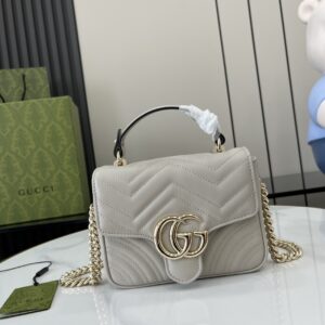 Gucci GG MARMONT MINI TOP HANDLE BAG
