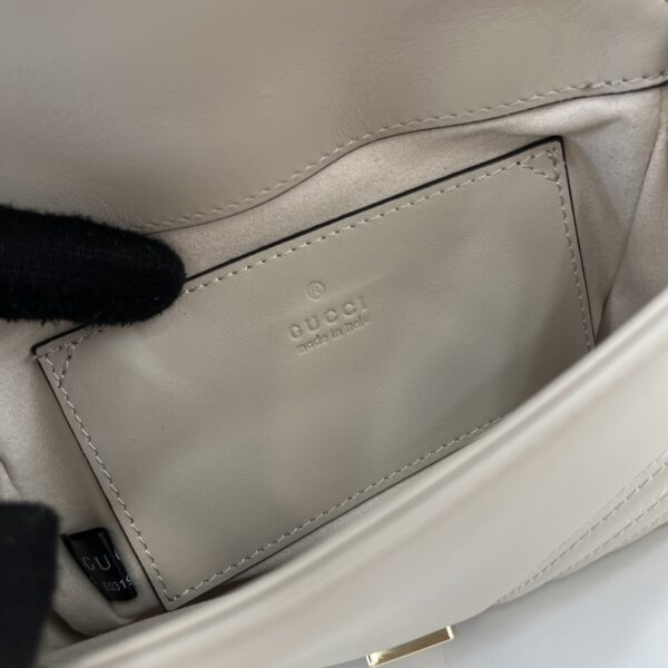 Gucci GG MARMONT MINI TOP HANDLE BAG