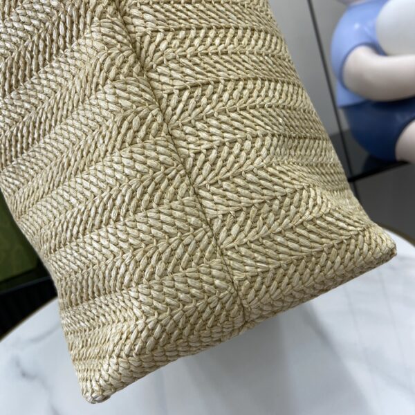 Gucci MEDIUM STRAW-EFFECT TOTE