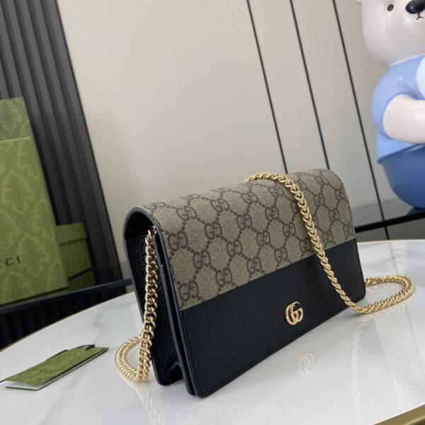 Gucci GG Marmont leather mini chain bag