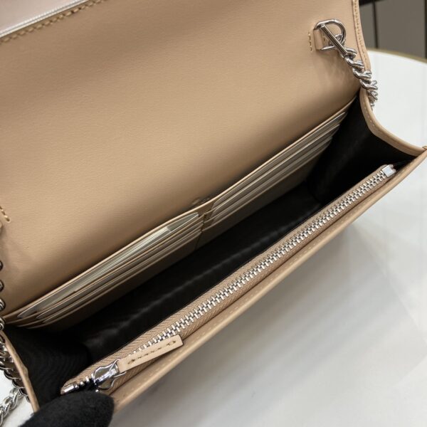 Gucci GG MARMONT CHAIN WALLET