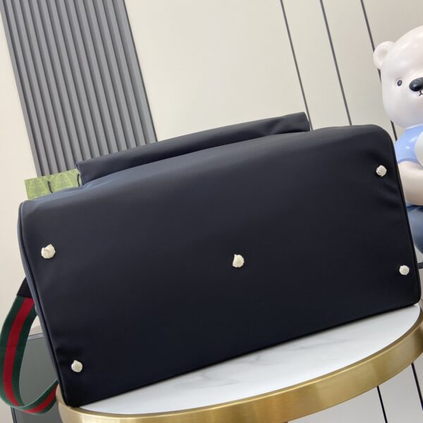 Gucci Large duffle bag in black nylon