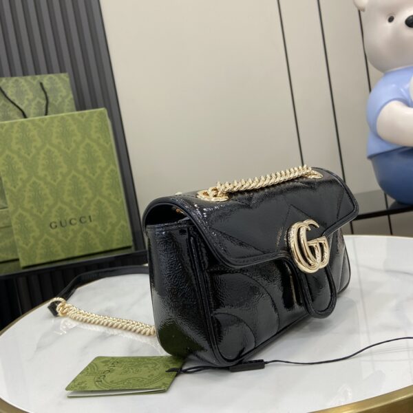 Gucci GG MARMONT MINI SHOULDER BAG