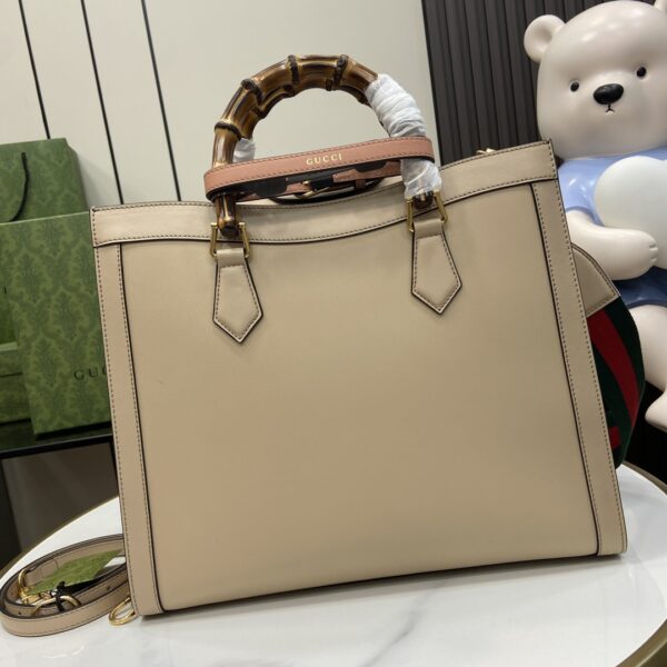 GUCCI DIANA MEDIUM TOTE BAG