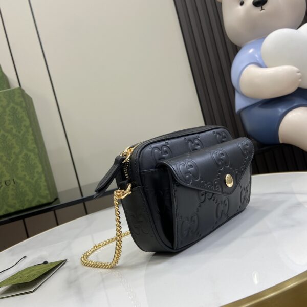 Gucci GG super mini shoulder bag