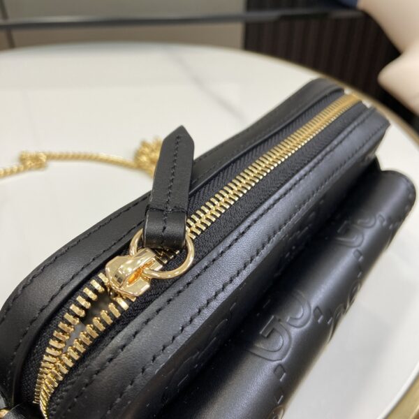 Gucci GG super mini shoulder bag