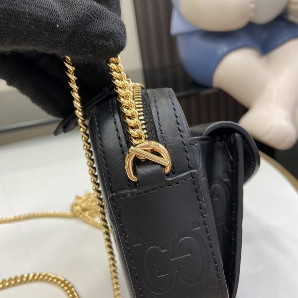 Gucci GG super mini shoulder bag