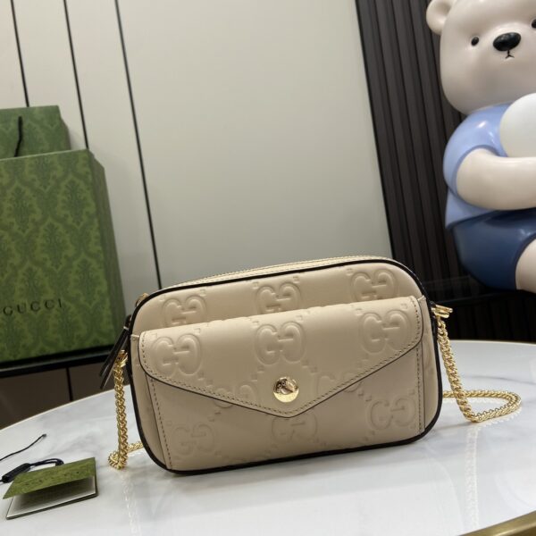 Gucci GG super mini shoulder bag