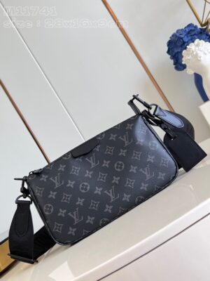 Louis Vuitton M11741