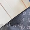 Louis Vuitton M11741