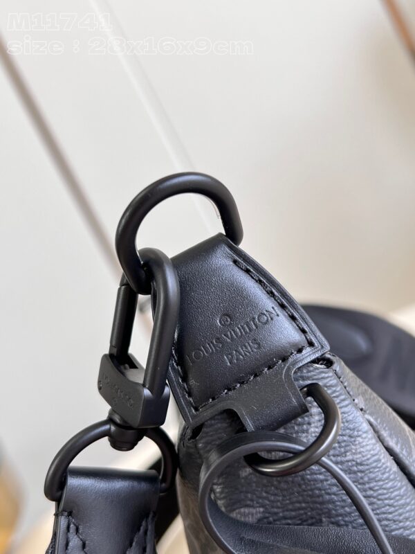Louis Vuitton M11741