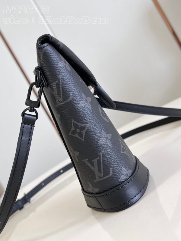 Louis Vuitton Envelope Pouch