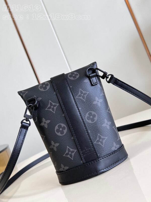 Louis Vuitton Envelope Pouch