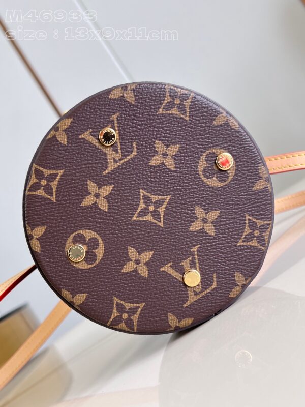 Louis Vuitton Scott