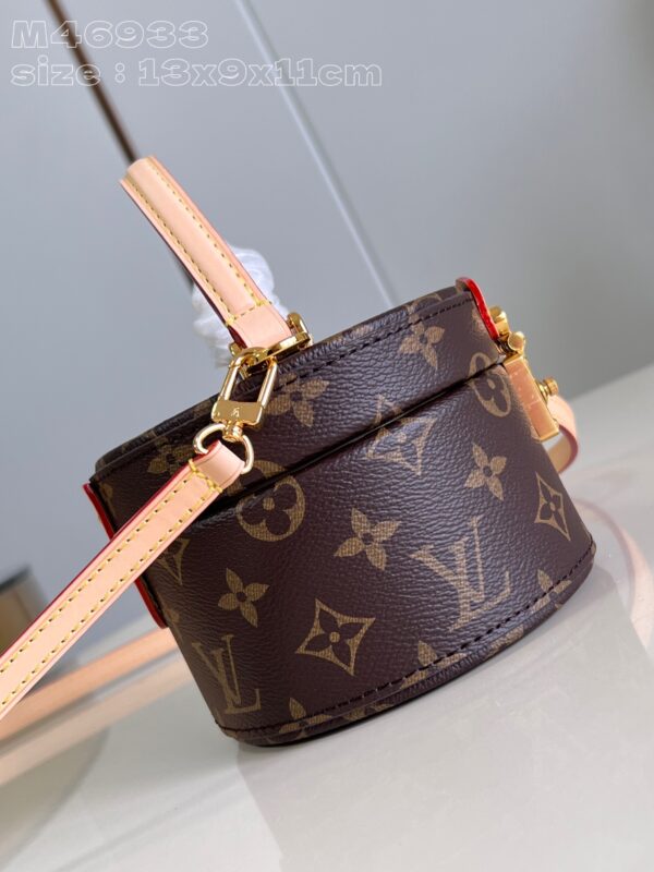 Louis Vuitton Scott