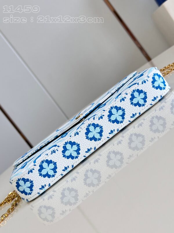 Louis Vuitton Pochette Félicie Bag