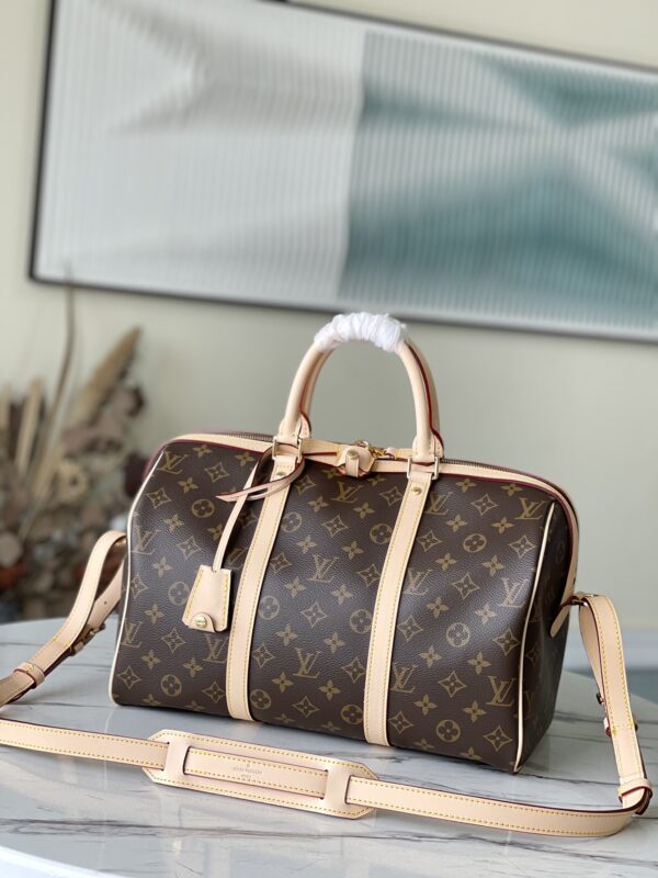 Louis Vuitton Speedy Keepall