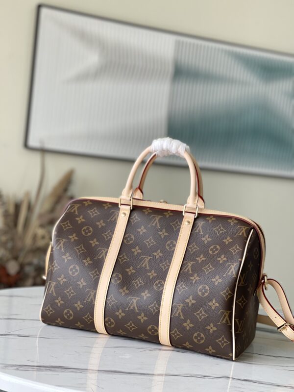 Louis Vuitton Speedy Keepall