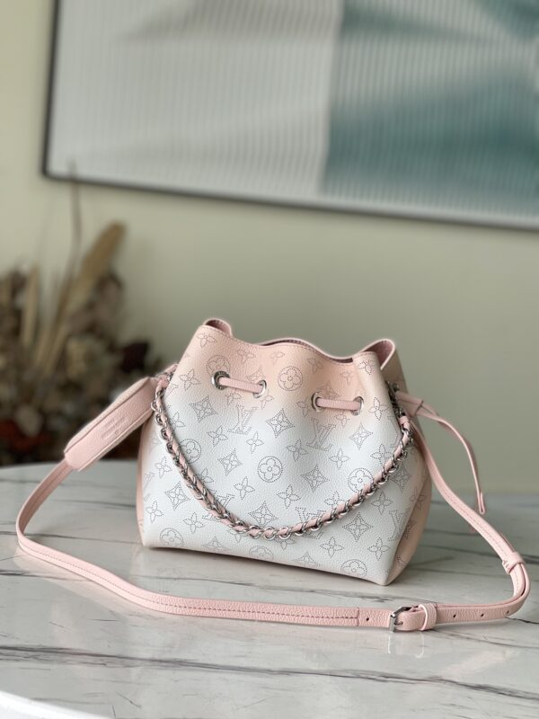 Louis Vuitton Handbag Bella Empreinte