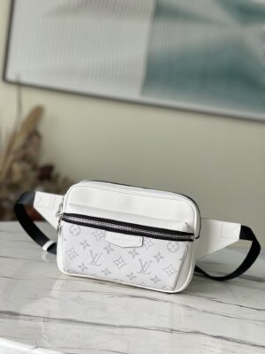 Louis Vuitton Taigarama Outdoor Bum Bag